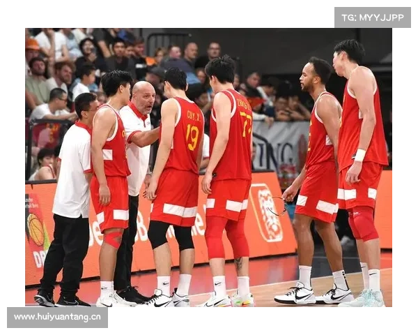 中国男篮69:68险胜新西兰,李凯尔关键抢断锁定胜局 中国男篮69:68险胜新西兰,李凯尔关键抢断锁定胜局